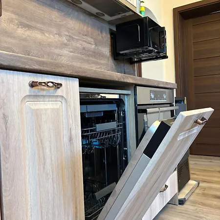 Hristina Apartament *